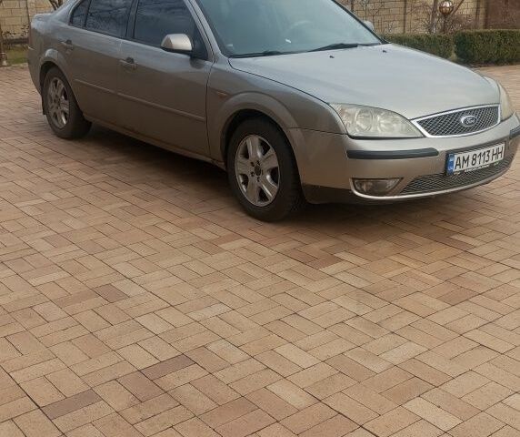 Серый Форд Мондео, объемом двигателя 2 л и пробегом 262 тыс. км за 2488 $, фото 1 на Automoto.ua