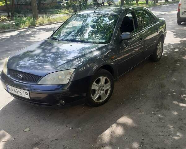 Сірий Форд Мондео, об'ємом двигуна 0 л та пробігом 308 тис. км за 3000 $, фото 1 на Automoto.ua