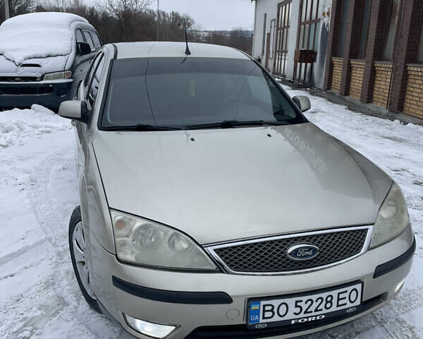 Серый Форд Мондео, объемом двигателя 1.8 л и пробегом 261 тыс. км за 4499 $, фото 1 на Automoto.ua
