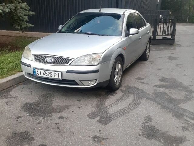 Сірий Форд Мондео, об'ємом двигуна 2 л та пробігом 300 тис. км за 1350 $, фото 1 на Automoto.ua