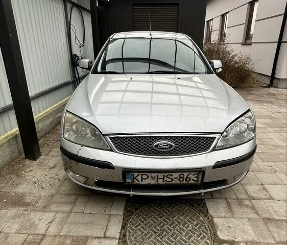 Сірий Форд Мондео, об'ємом двигуна 2 л та пробігом 287 тис. км за 1700 $, фото 1 на Automoto.ua