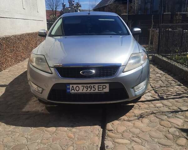 Серый Форд Мондео, объемом двигателя 1.8 л и пробегом 283 тыс. км за 7100 $, фото 1 на Automoto.ua