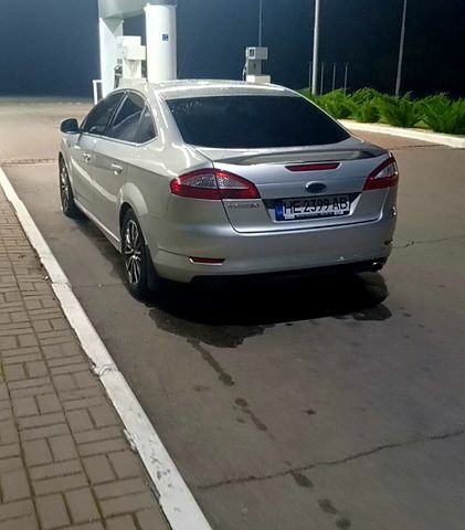 Серый Форд Мондео, объемом двигателя 2.3 л и пробегом 230 тыс. км за 6500 $, фото 1 на Automoto.ua