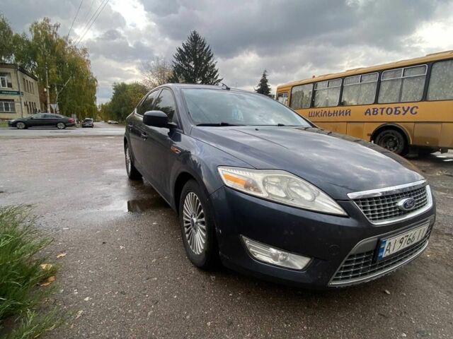 Серый Форд Мондео, объемом двигателя 0 л и пробегом 334 тыс. км за 5300 $, фото 1 на Automoto.ua