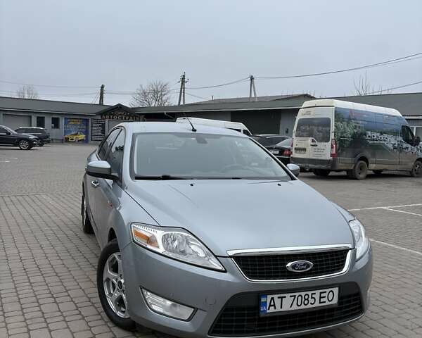 Сірий Форд Мондео, об'ємом двигуна 1.75 л та пробігом 400 тис. км за 6300 $, фото 1 на Automoto.ua