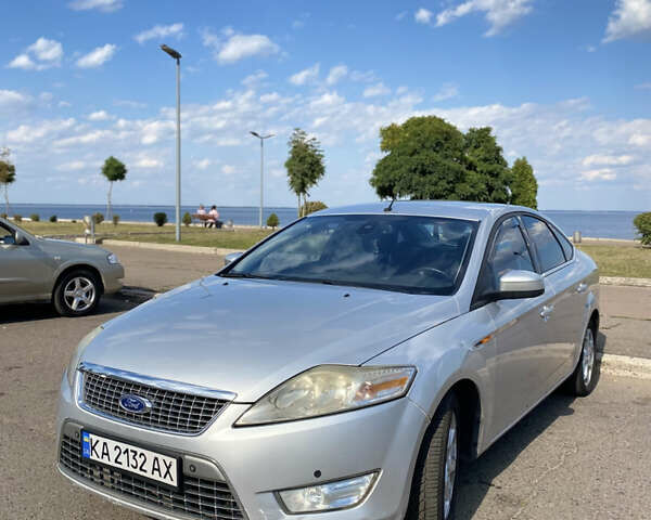 Серый Форд Мондео, объемом двигателя 2.3 л и пробегом 207 тыс. км за 6700 $, фото 1 на Automoto.ua