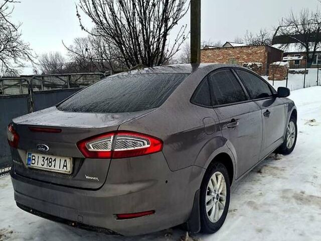 Серый Форд Мондео, объемом двигателя 1.6 л и пробегом 146 тыс. км за 7600 $, фото 1 на Automoto.ua