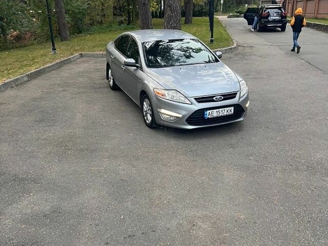 Сірий Форд Мондео, об'ємом двигуна 1.6 л та пробігом 185 тис. км за 8250 $, фото 1 на Automoto.ua