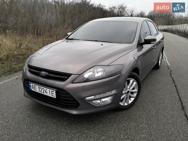 Серый Форд Мондео, объемом двигателя 1.6 л и пробегом 201 тыс. км за 7900 $, фото 1 на Automoto.ua