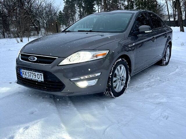 Сірий Форд Мондео, об'ємом двигуна 1.6 л та пробігом 84 тис. км за 9800 $, фото 1 на Automoto.ua