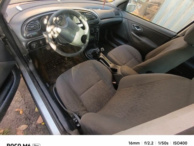 Серый Форд Мондео, объемом двигателя 0 л и пробегом 300 тыс. км за 900 $, фото 1 на Automoto.ua