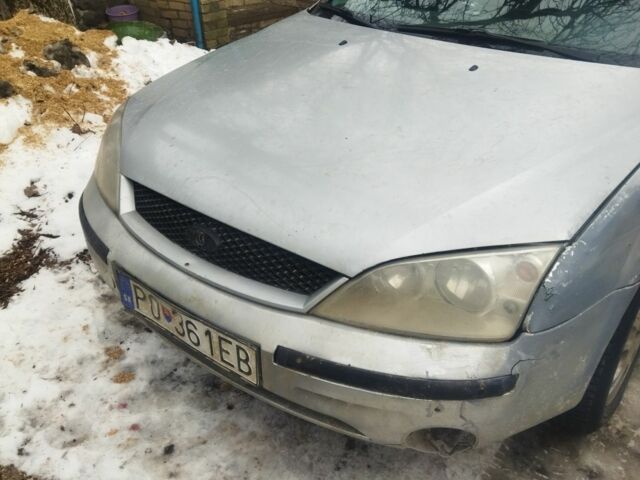 Сірий Форд Мондео, об'ємом двигуна 2 л та пробігом 28 тис. км за 1950 $, фото 1 на Automoto.ua
