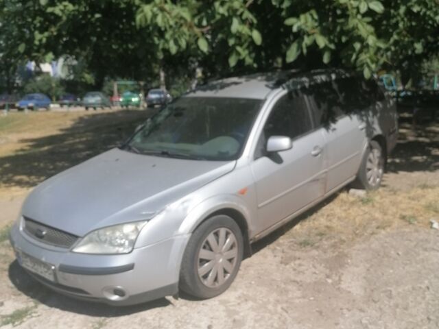 Сірий Форд Мондео, об'ємом двигуна 2 л та пробігом 420 тис. км за 1400 $, фото 1 на Automoto.ua
