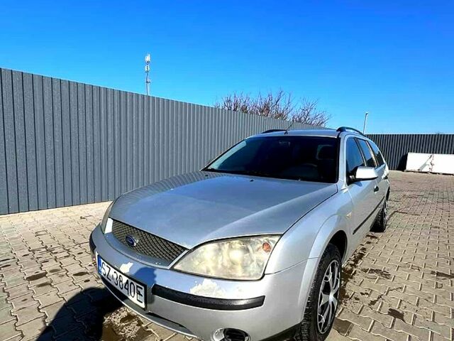 Сірий Форд Мондео, об'ємом двигуна 2 л та пробігом 0 тис. км за 1000 $, фото 1 на Automoto.ua