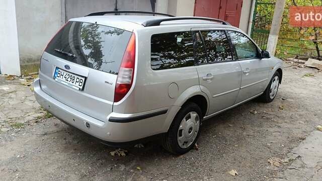 Сірий Форд Мондео, об'ємом двигуна 2 л та пробігом 326 тис. км за 1950 $, фото 1 на Automoto.ua