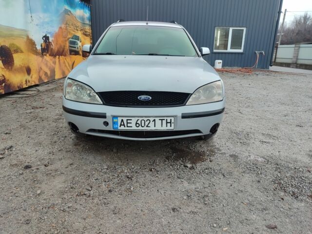 Сірий Форд Мондео, об'ємом двигуна 1.8 л та пробігом 333 тис. км за 2800 $, фото 1 на Automoto.ua