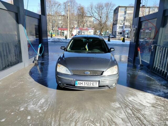 Сірий Форд Мондео, об'ємом двигуна 2 л та пробігом 360 тис. км за 3500 $, фото 1 на Automoto.ua