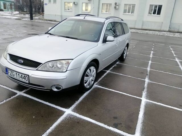 Сірий Форд Мондео, об'ємом двигуна 2 л та пробігом 1 тис. км за 2000 $, фото 1 на Automoto.ua