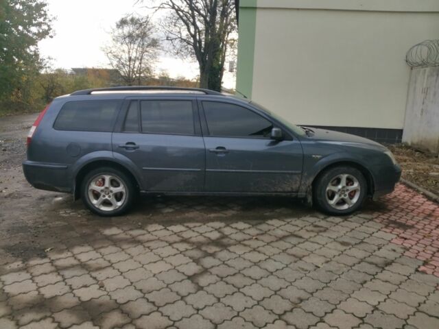 Форд Мондео 2003 в Ужгороде на Automoto.ua Серый Форд Мондео, объемом двигателя 2 л и пробегом 408 тыс. км за 5450 $, фото 1 на Automoto.ua