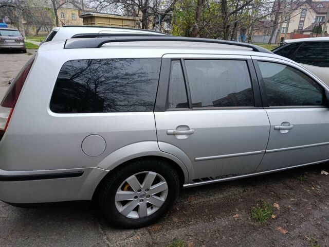 Серый Форд Мондео, объемом двигателя 2 л и пробегом 256 тыс. км за 3400 $, фото 1 на Automoto.ua