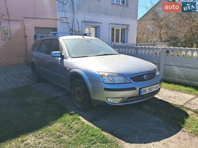 Сірий Форд Мондео, об'ємом двигуна 2 л та пробігом 300 тис. км за 1900 $, фото 1 на Automoto.ua
