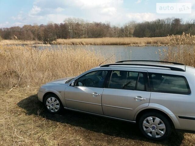 Сірий Форд Мондео, об'ємом двигуна 2 л та пробігом 260 тис. км за 5000 $, фото 1 на Automoto.ua