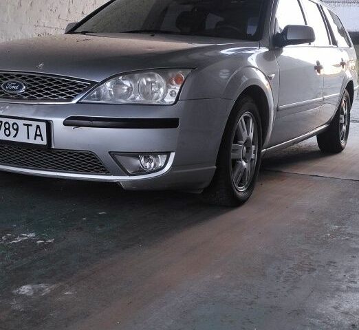 Серый Форд Мондео, объемом двигателя 2 л и пробегом 342 тыс. км за 4500 $, фото 1 на Automoto.ua