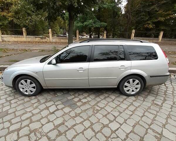 Серый Форд Мондео, объемом двигателя 2 л и пробегом 280 тыс. км за 4000 $, фото 1 на Automoto.ua