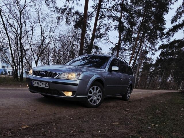 Сірий Форд Мондео, об'ємом двигуна 1.8 л та пробігом 350 тис. км за 4500 $, фото 1 на Automoto.ua