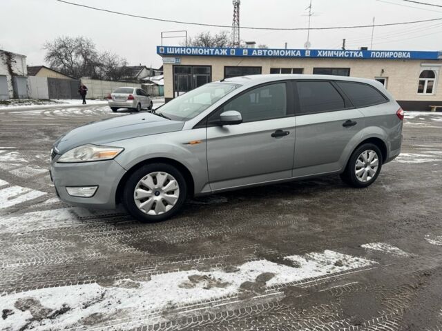 Серый Форд Мондео, объемом двигателя 1.8 л и пробегом 301 тыс. км за 3100 $, фото 1 на Automoto.ua