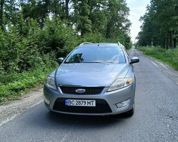Сірий Форд Мондео, об'ємом двигуна 1.8 л та пробігом 319 тис. км за 5800 $, фото 1 на Automoto.ua