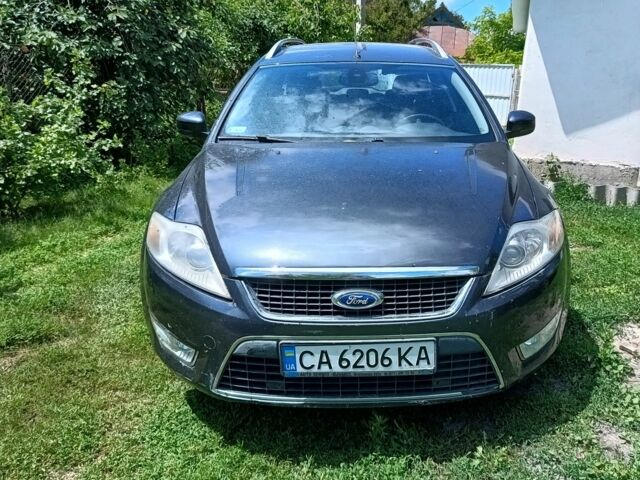 Сірий Форд Мондео, об'ємом двигуна 2 л та пробігом 279 тис. км за 6500 $, фото 1 на Automoto.ua