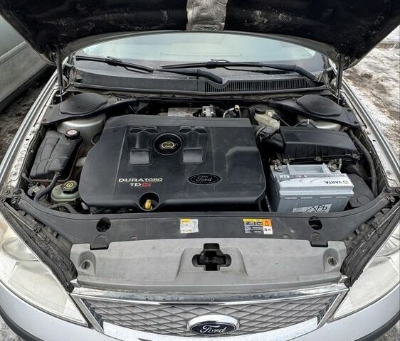 Серый Форд Мондео, объемом двигателя 2 л и пробегом 284 тыс. км за 1850 $, фото 1 на Automoto.ua