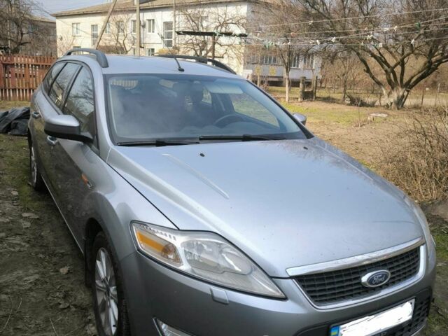 Сірий Форд Мондео, об'ємом двигуна 0 л та пробігом 296 тис. км за 5495 $, фото 1 на Automoto.ua