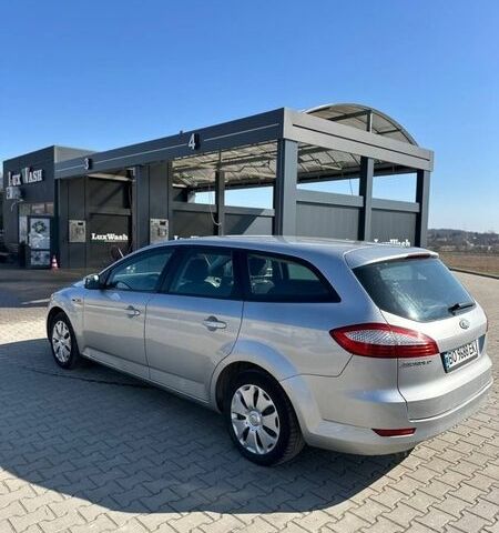 Серый Форд Мондео, объемом двигателя 2 л и пробегом 268 тыс. км за 3999 $, фото 1 на Automoto.ua