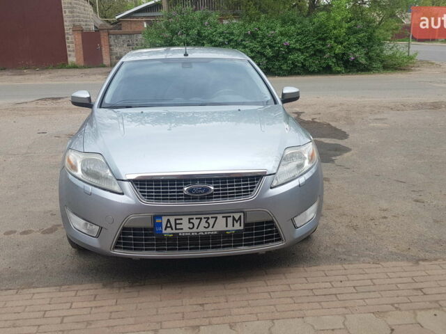 Сірий Форд Мондео, об'ємом двигуна 2 л та пробігом 270 тис. км за 6500 $, фото 1 на Automoto.ua