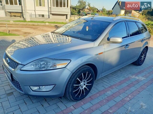 Сірий Форд Мондео, об'ємом двигуна 2 л та пробігом 360 тис. км за 7800 $, фото 1 на Automoto.ua