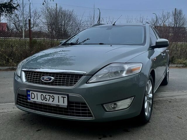 Сірий Форд Мондео, об'ємом двигуна 2 л та пробігом 270 тис. км за 6400 $, фото 1 на Automoto.ua