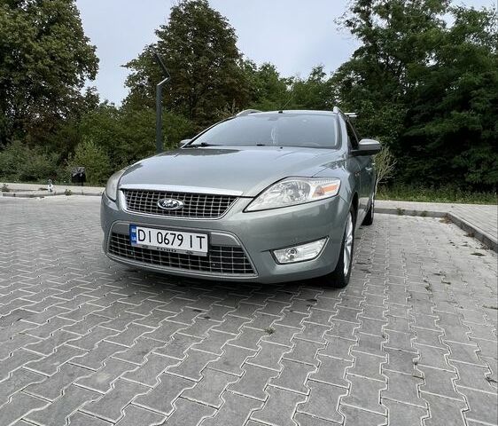 Сірий Форд Мондео, об'ємом двигуна 2 л та пробігом 280 тис. км за 6400 $, фото 1 на Automoto.ua