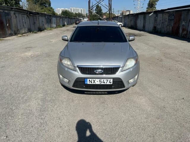 Серый Форд Мондео, объемом двигателя 2 л и пробегом 404 тыс. км за 4100 $, фото 1 на Automoto.ua