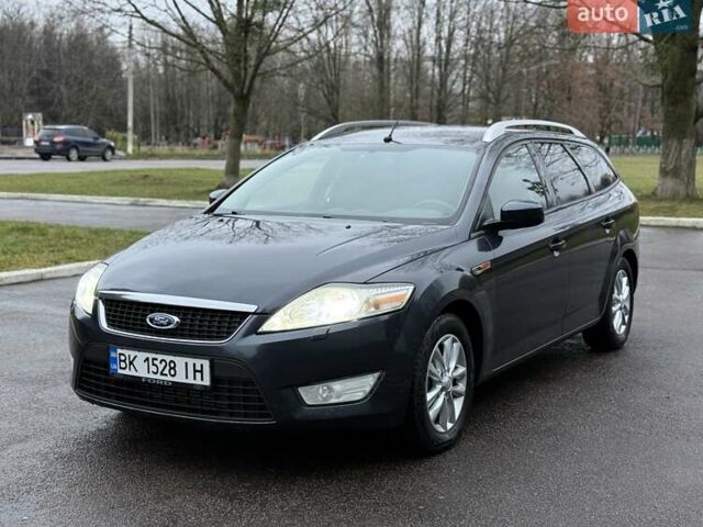 Серый Форд Мондео, объемом двигателя 2 л и пробегом 280 тыс. км за 5450 $, фото 1 на Automoto.ua