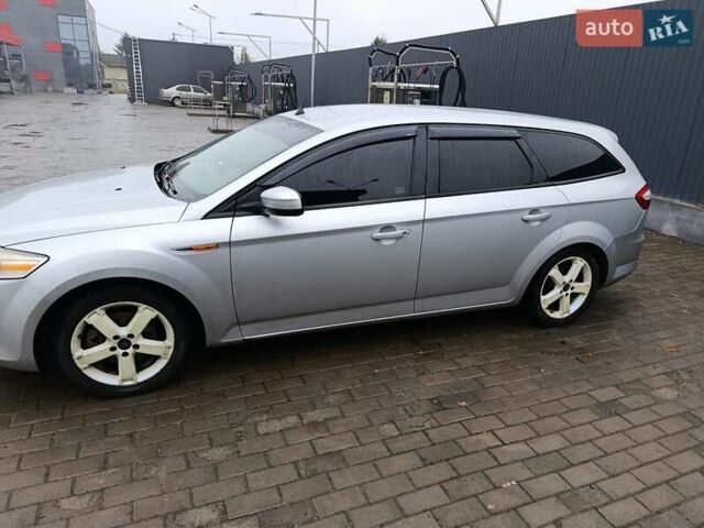 Сірий Форд Мондео, об'ємом двигуна 1.99 л та пробігом 370 тис. км за 6500 $, фото 1 на Automoto.ua