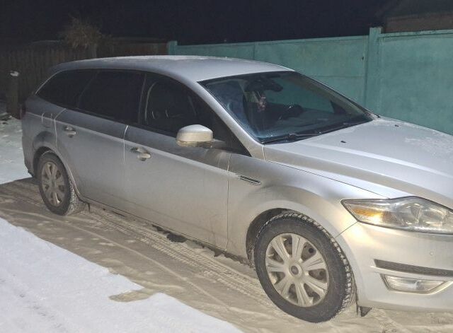 Серый Форд Мондео, объемом двигателя 2 л и пробегом 278 тыс. км за 6500 $, фото 1 на Automoto.ua