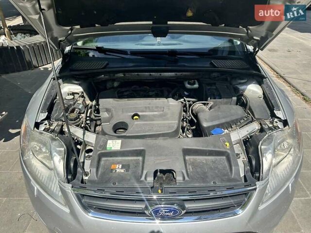 Серый Форд Мондео, объемом двигателя 2 л и пробегом 269 тыс. км за 8600 $, фото 1 на Automoto.ua