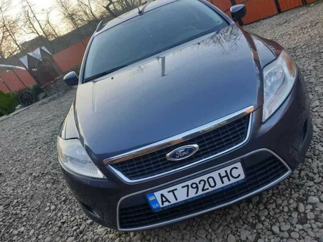 Сірий Форд Мондео, об'ємом двигуна 2 л та пробігом 190 тис. км за 5500 $, фото 1 на Automoto.ua