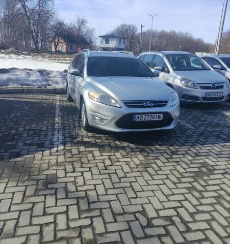 Сірий Форд Мондео, об'ємом двигуна 2.2 л та пробігом 282 тис. км за 8200 $, фото 1 на Automoto.ua