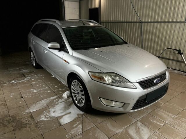 Серый Форд Мондео, объемом двигателя 2 л и пробегом 400 тыс. км за 8300 $, фото 1 на Automoto.ua
