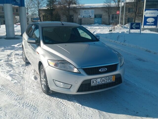 Серый Форд Мондео, объемом двигателя 2 л и пробегом 400 тыс. км за 2950 $, фото 1 на Automoto.ua