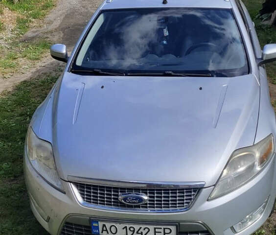 Сірий Форд Мондео, об'ємом двигуна 2 л та пробігом 255 тис. км за 7200 $, фото 1 на Automoto.ua