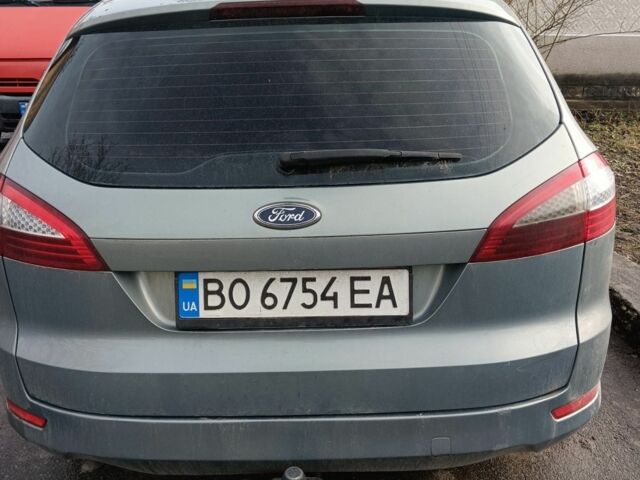 Сірий Форд Мондео, об'ємом двигуна 1.8 л та пробігом 300 тис. км за 6999 $, фото 1 на Automoto.ua